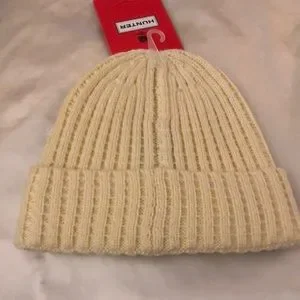 Hunter | Accessories | Hunter Cable Knit Cuff Beanie Hat  display picture 1